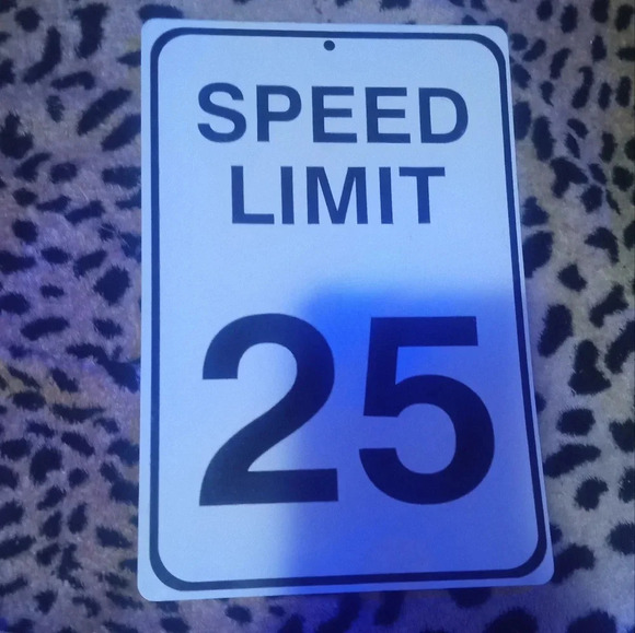 SPEED LIMIT 25 MPH Sign 24"x30" Premium Aluminum Sign - Picture 3 of 4